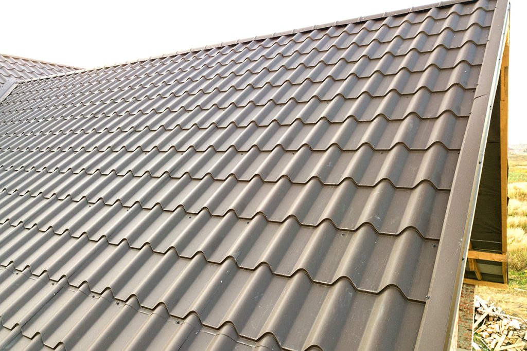 standing seam roofing installment